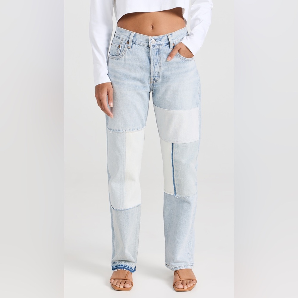 Levi’s 501 90s freehand folk jeans // Light Blue and White Patchwork Women Jeans